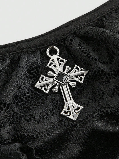 ROMWE Goth Top de corpiño de terciopelo con aplicaciones de encaje y decoración de cruz al estilo del palacio gótico para mujer