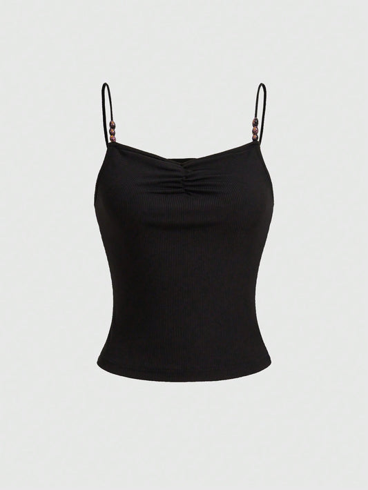 ROMWE Goth Top de tirantes negro ajustado de verano con fruncidos y cuentas
