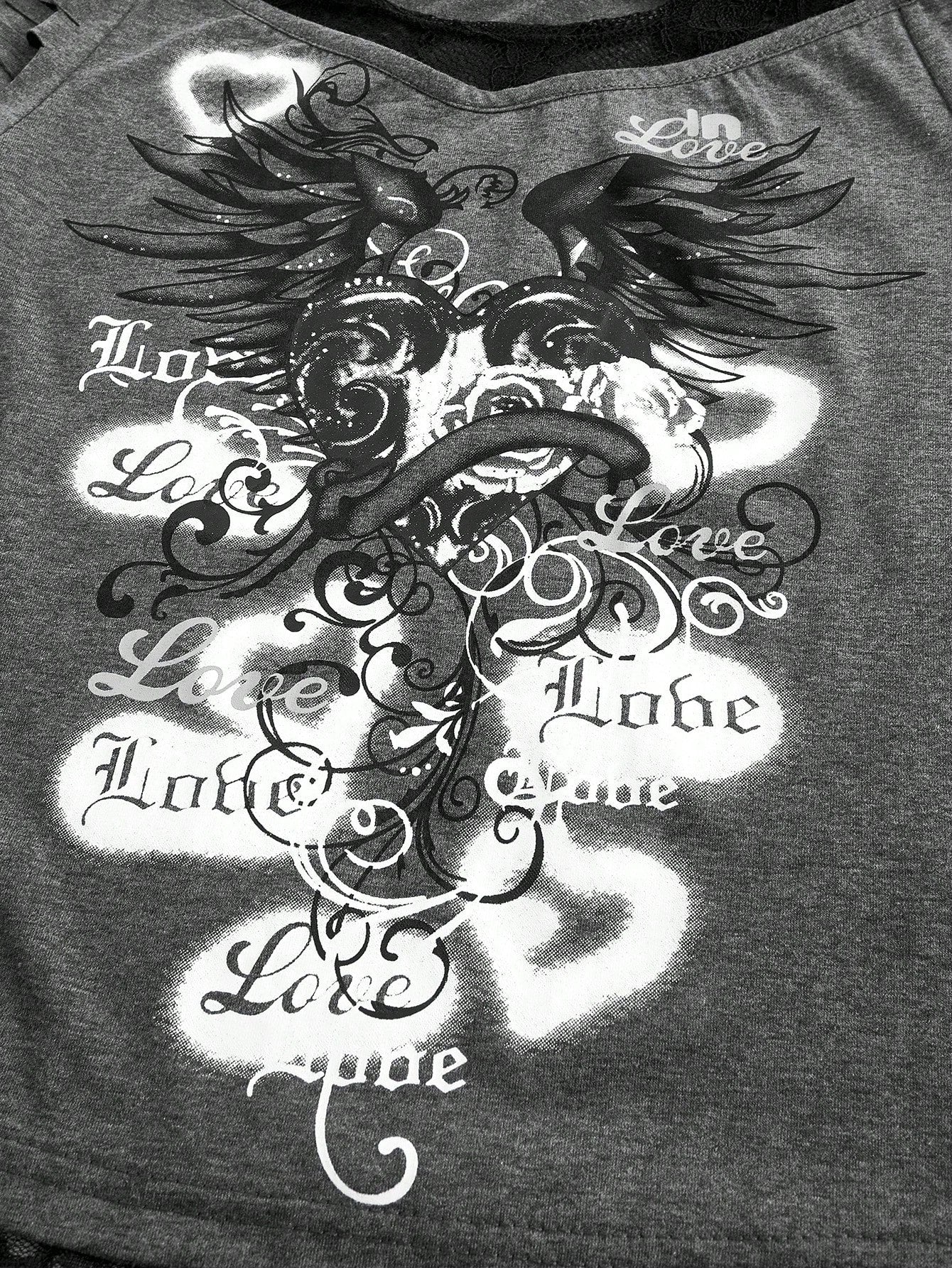 ROMWE Grunge Punk Camiseta con contraste de gráfico de letra, hombros descubiertos de encaje, para la escuela