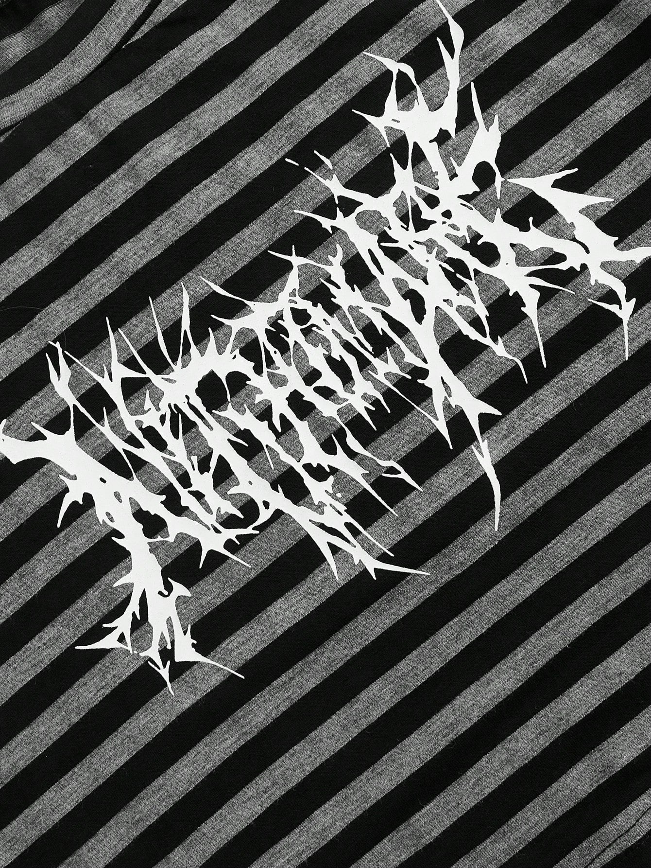 ROMWE Grunge Punk Camiseta corta a rayas con estampado de letras de estilo punk para mujeres