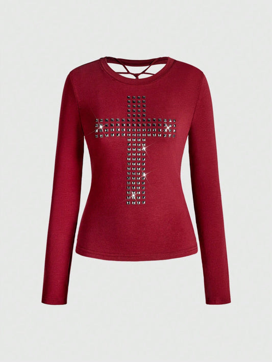 ROMWE Grunge Punk Camiseta de manga larga de ajuste ceñido con diseño de cruz remachada, corte láser en la espalda, estilo punk Y2K, de unicolor y versátil