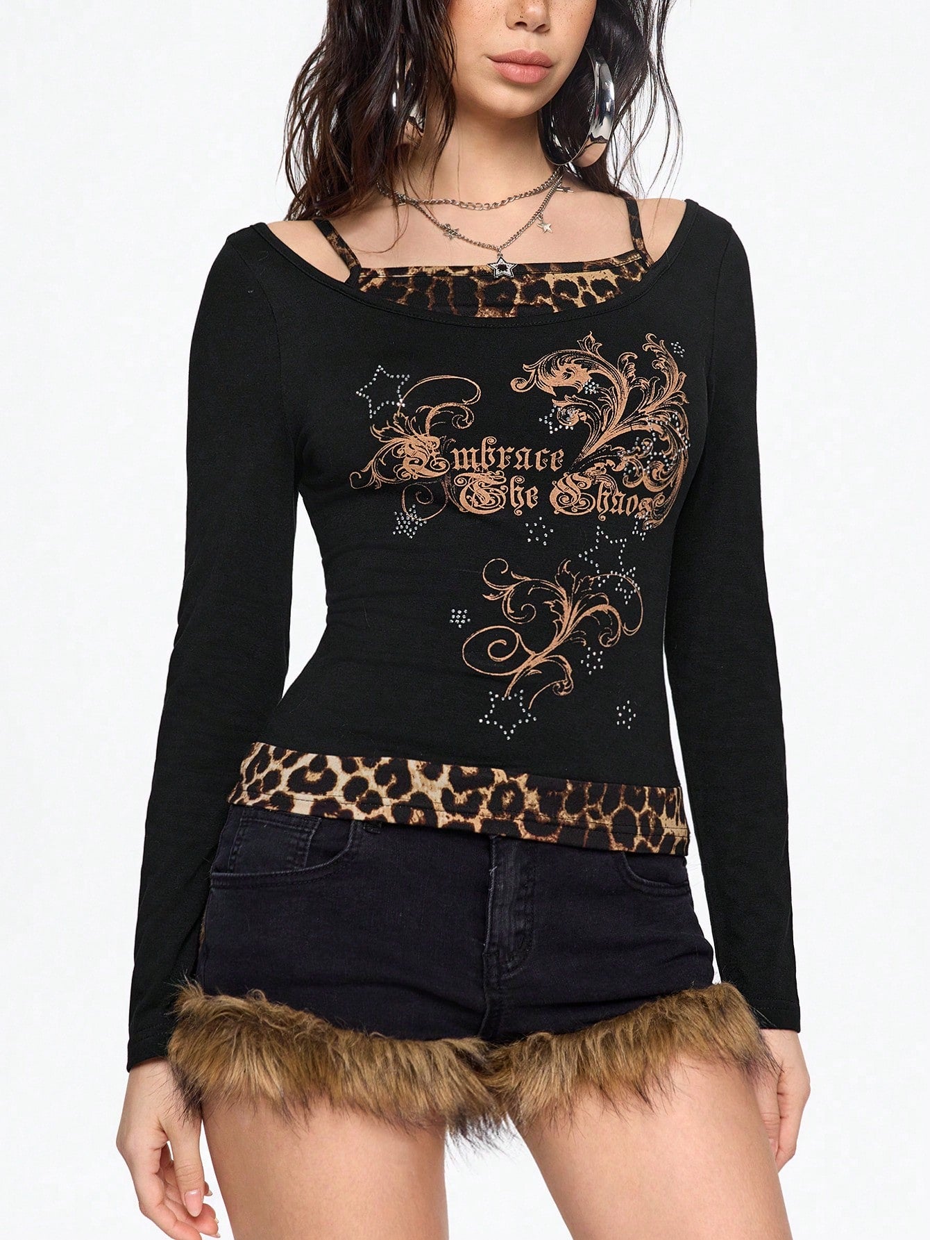 ROMWE Grunge Punk Camiseta gráfica vintage de estilo Y2K con estrella, logo de vid y diseño de parches con estampado de leopardo, camiseta linda para mujer