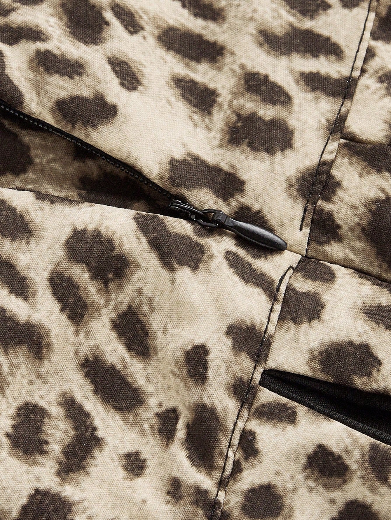 ROMWE Grunge Punk Minifalda plisada de cintura baja para mujer con estampado de leopardo y decoración de metal, estilo Harajuku Y2K