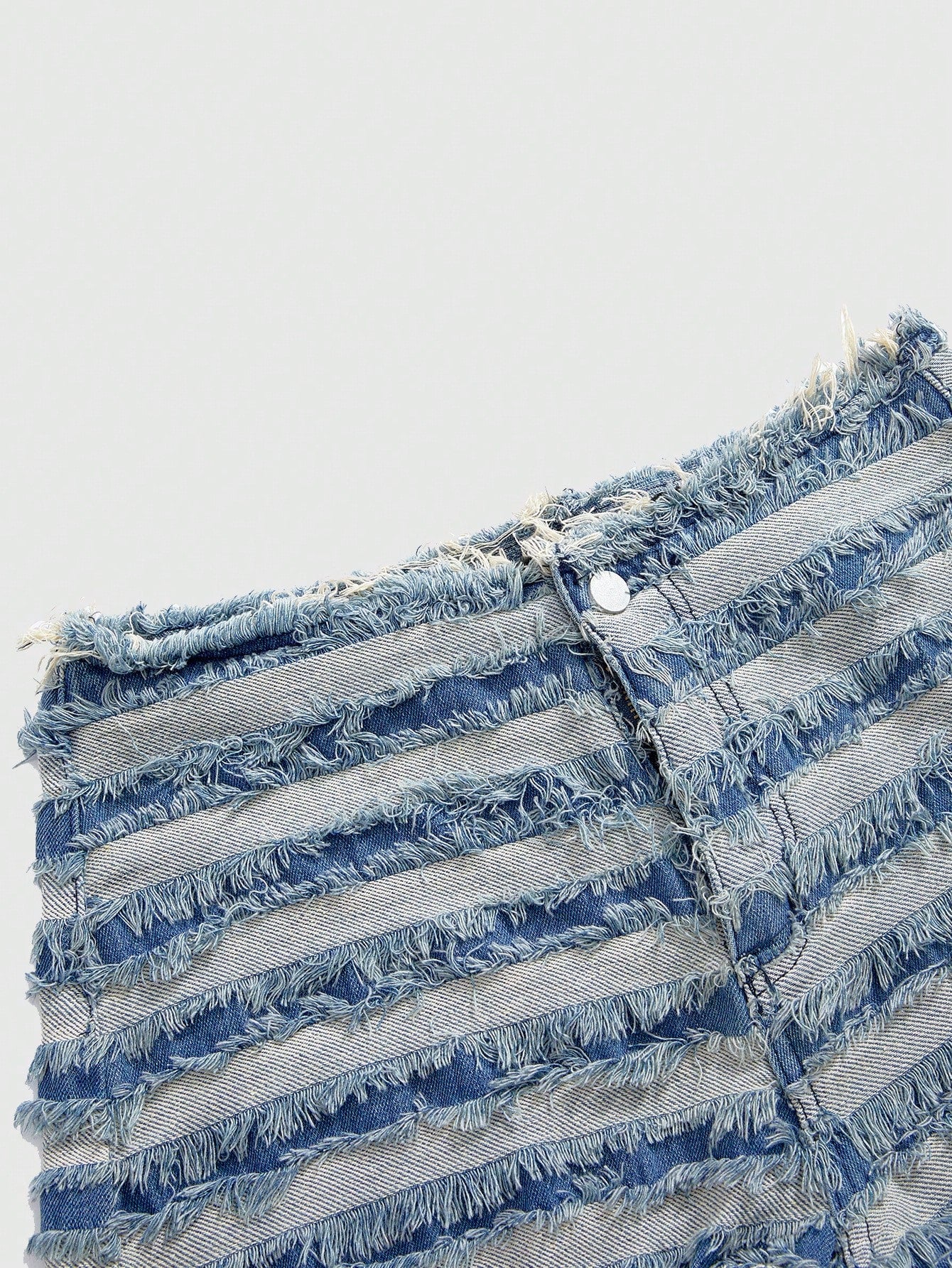 ROMWE Grunge Punk Short de mezclilla sexy para mujer con cintura baja, diseño vintage de retazos, desgarrado y dobladillo deshilachado