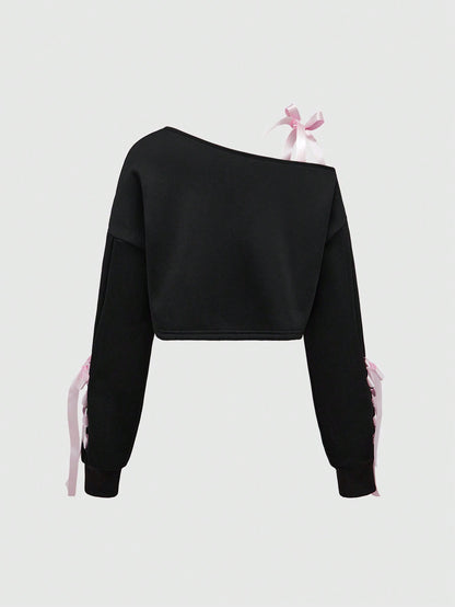ROMWE Grunge Punk Sudadera holgada para mujer de manga larga con bloque de color, logo bordado, cuello asimétrico y lazo, estilo callejero para el Día de San Valentín Gyaru