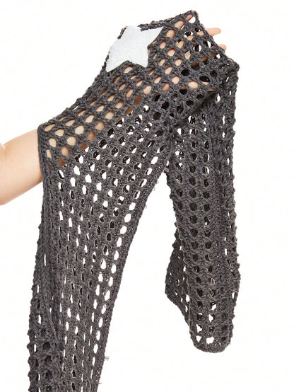 ROMWE Grunge Punk Top con tirantes acampanados, adecuada para colocar sobre camisetas o tirantes finos, con bordado de estrellas Hollow Out