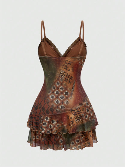 ROMWE Hippie Vestido mini con estampado de paisley con volantes, encaje y cinta estilo vintage hippie retro para mujeres