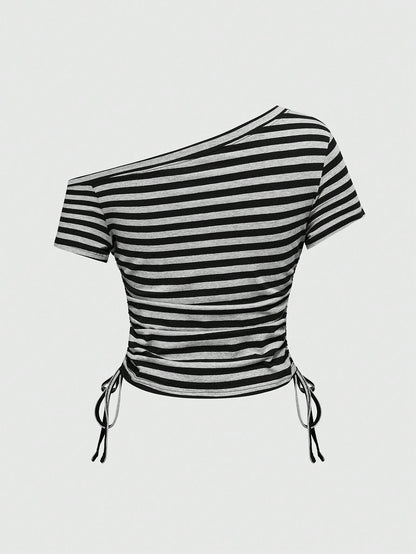 ROMWE J-Fashion Camiseta de mujer a rayas con cordón y bordado de gato negro estilo retro Y2K