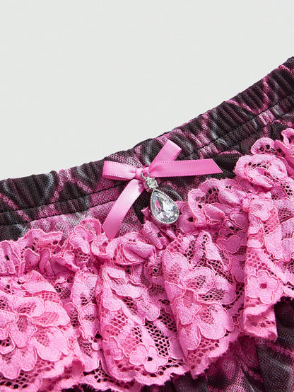 ROMWE J-Fashion Pantalones cortos de mujer con estampado de cuadros, cintura baja, borde con volantes y múltiples capas de malla, en estilo Harajuku Y2K