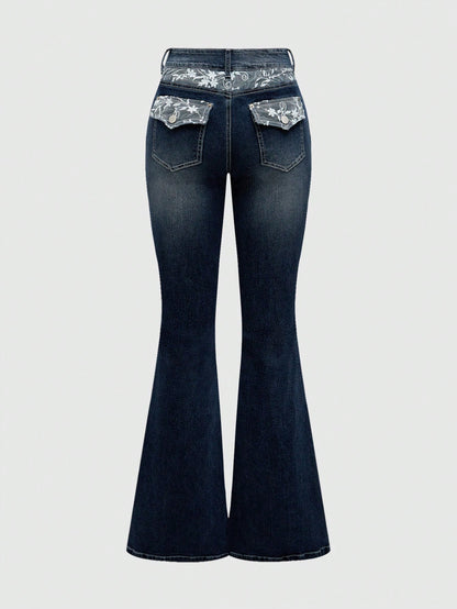 ROMWE Jeans entallados y acampanados con bolsillos y encaje contrastante en estilo dulce y sexy Y2K para mujer