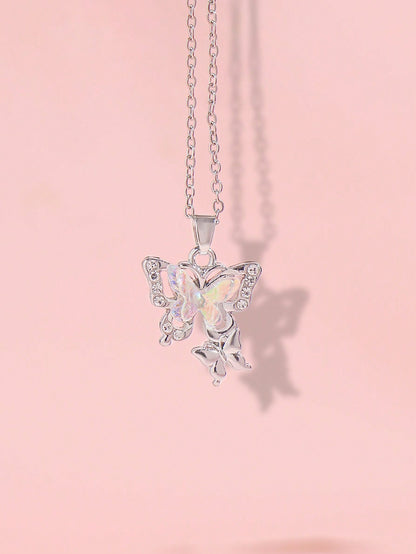 ROMWE Kawaii 1 Pieza Dulce Y Fresco Estilo De Pareja Cuento De Hadas Temático Del Bosque Con Múltiples Colores De Decoración De Pedrería Y Colgante De Mariposa