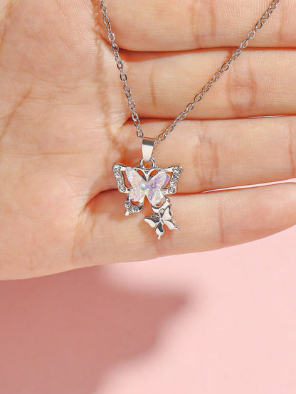 ROMWE Kawaii 1 Pieza Dulce Y Fresco Estilo De Pareja Cuento De Hadas Temático Del Bosque Con Múltiples Colores De Decoración De Pedrería Y Colgante De Mariposa