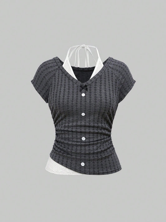 ROMWE Kawaii Camiseta ajustada con volantes y lazo delantero de mujer, con detalles de encaje, contraste y textura acanalada en color gris y estampado floral