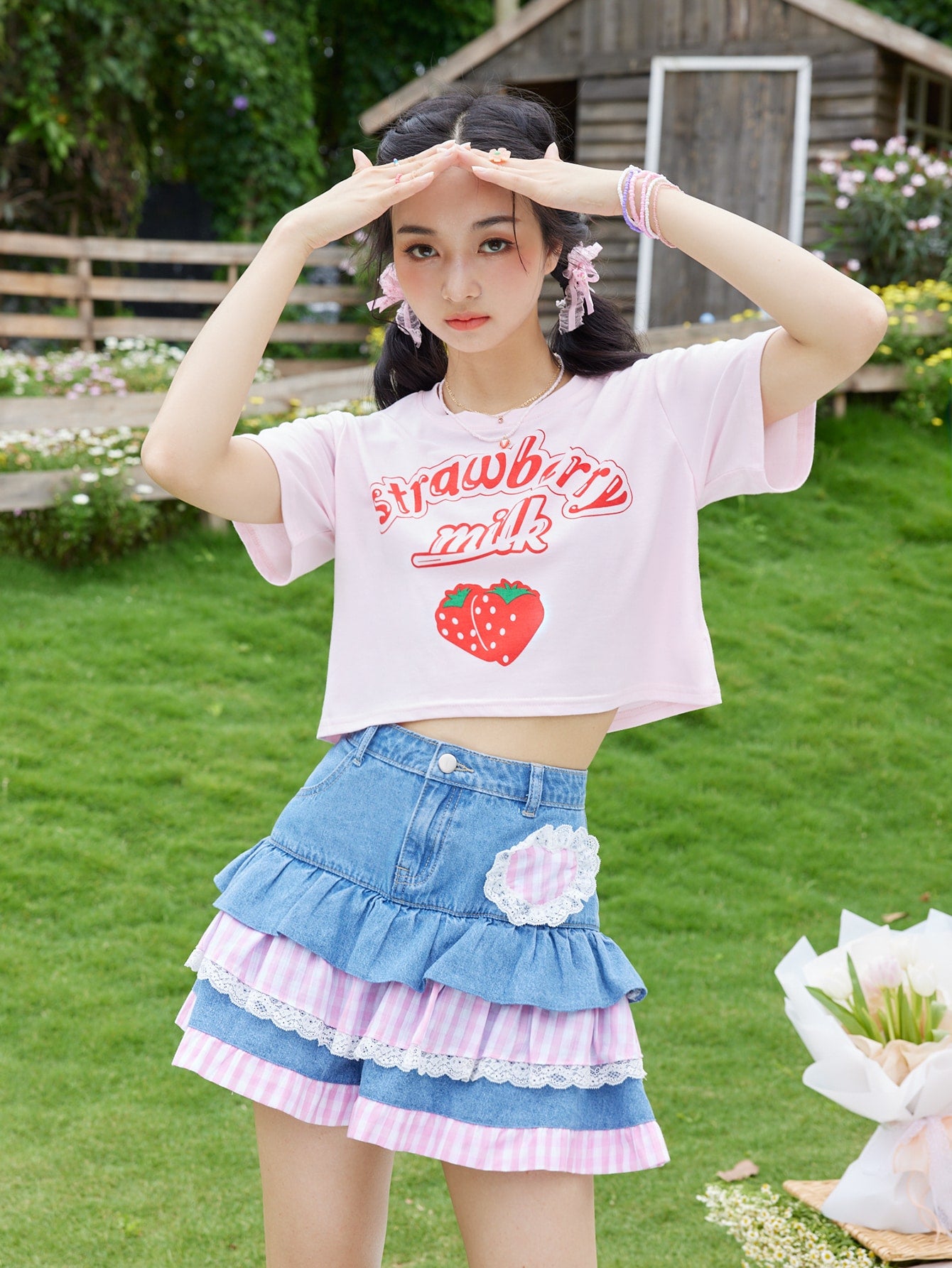 ROMWE Kawaii Camiseta corta holgada con cuello redondo, estampado de fresa y letras, para la escuela
