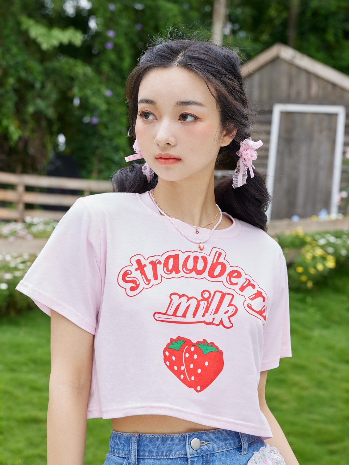 ROMWE Kawaii Camiseta corta holgada con cuello redondo, estampado de fresa y letras, para la escuela