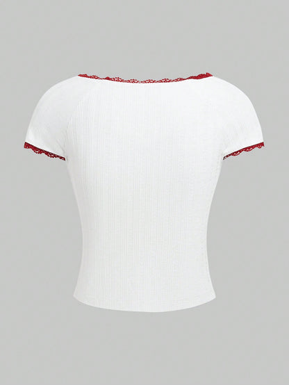 ROMWE Kawaii Camiseta elástica para mujer de ajuste ceñido con forma de corazón, acabado con encaje y lazo, para ocio y escuela