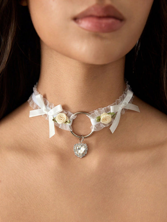ROMWE Kawaii Collar con colgante de cristal en forma de corazón, con encaje y volante tipo choker, estilo Lolita Kawaii de Japón, para mujeres