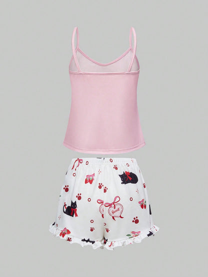 ROMWE Kawaii Conjunto de pijama casual de camiseta de tirantes y shorts con volantes, decoración de lazo y estampado de gatos kawaii para mujeres en verano