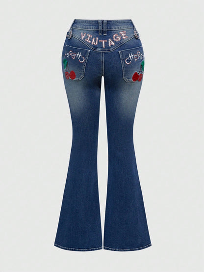 ROMWE Kawaii Pantalones vaqueros acampanados con bordado retro de cerezas americanas para mujer estilo Kawaii