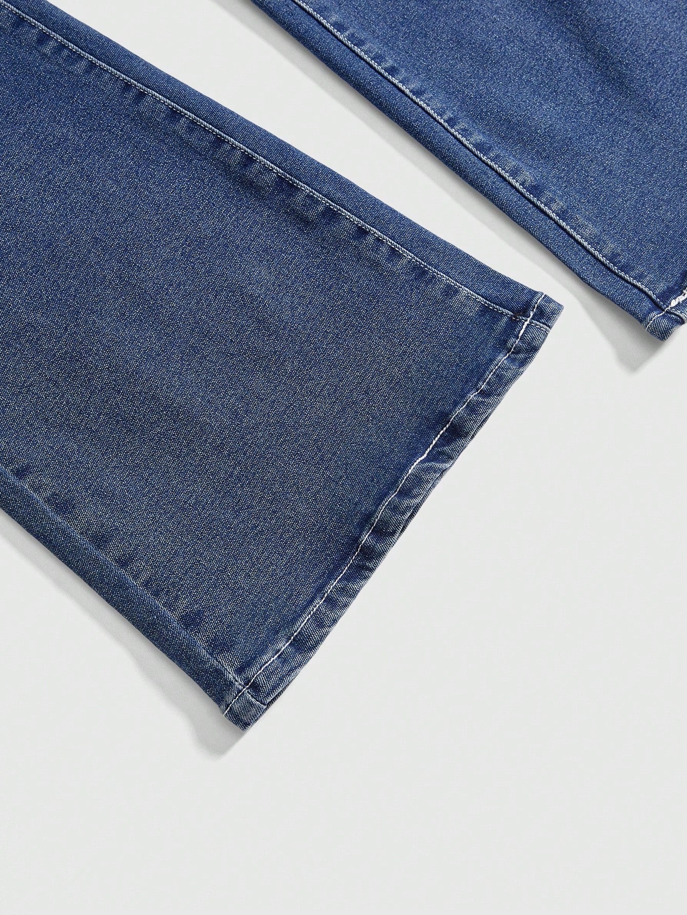 ROMWE Kawaii Pantalones vaqueros acampanados con bordado retro de cerezas americanas para mujer estilo Kawaii