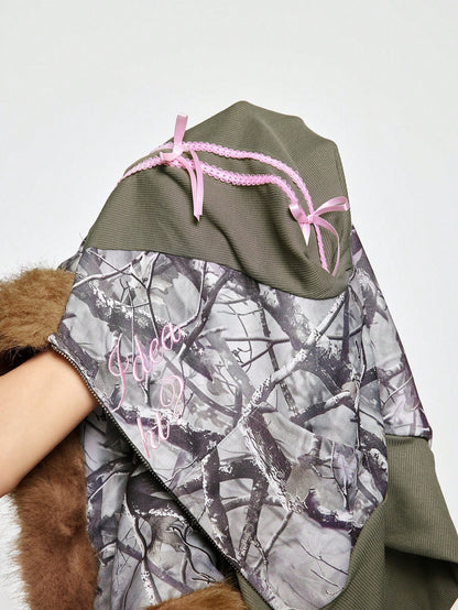 ROMWE Kawaii Sudadera con capucha de manga raglán con bordado en inglés y ribete de encaje, estilo deportivo vintage de camuflaje para mujer, estilo Y2K