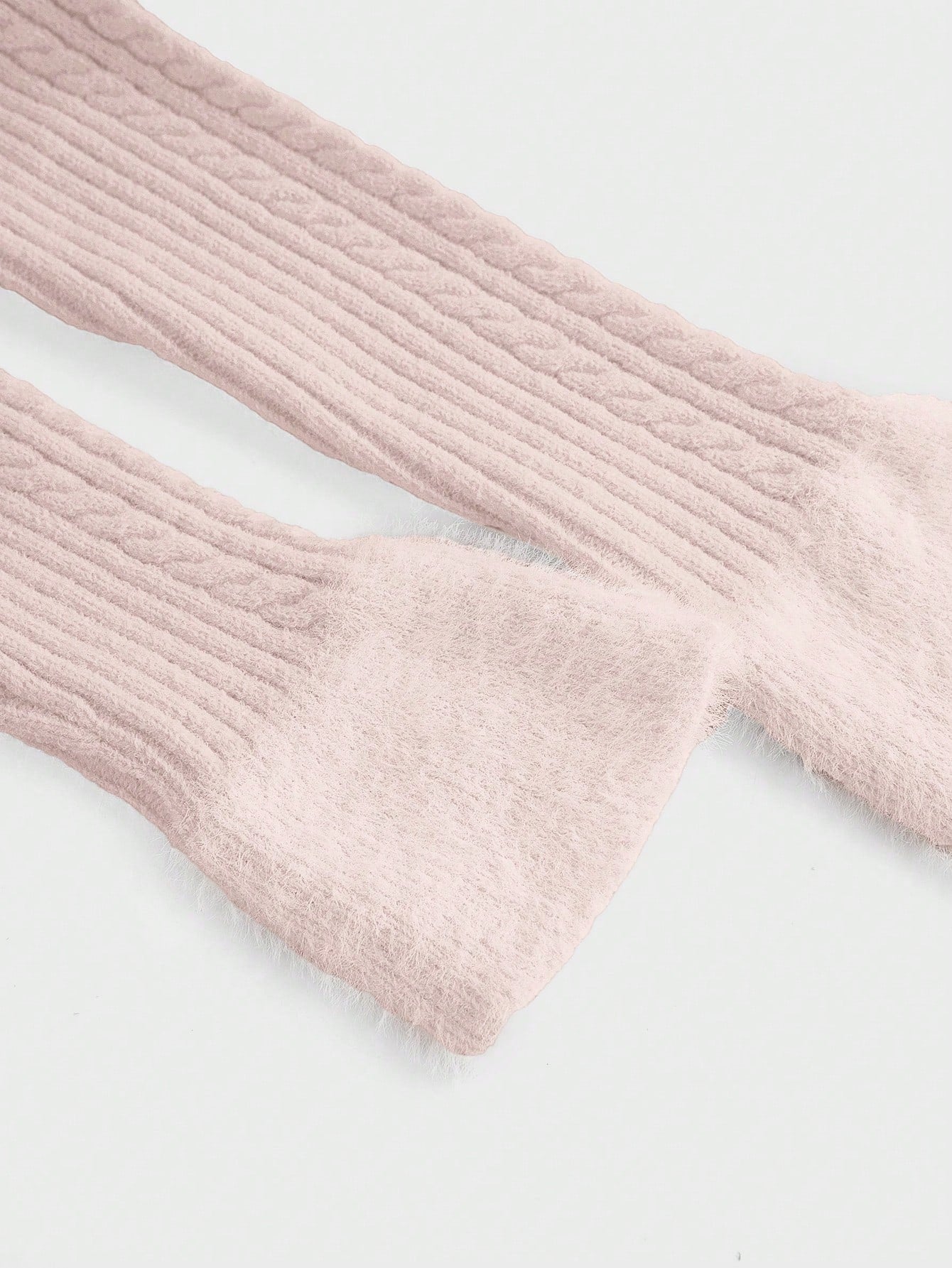 ROMWE Kawaii Vestido de suéter de mujer estilo Himekaji con parches de piel sintética, pompones y decoración colgante, con hombros descubiertos para el Día de San Valentín