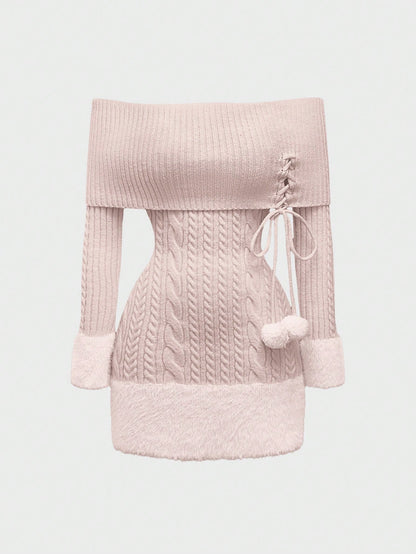 ROMWE Kawaii Vestido de suéter de mujer estilo Himekaji con parches de piel sintética, pompones y decoración colgante, con hombros descubiertos para el Día de San Valentín