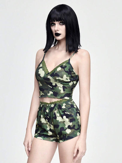 ROMWE Street Life Conjunto de pijama de camisola de retales de camuflaje y encaje, estilo de vida callejero estadounidense retro