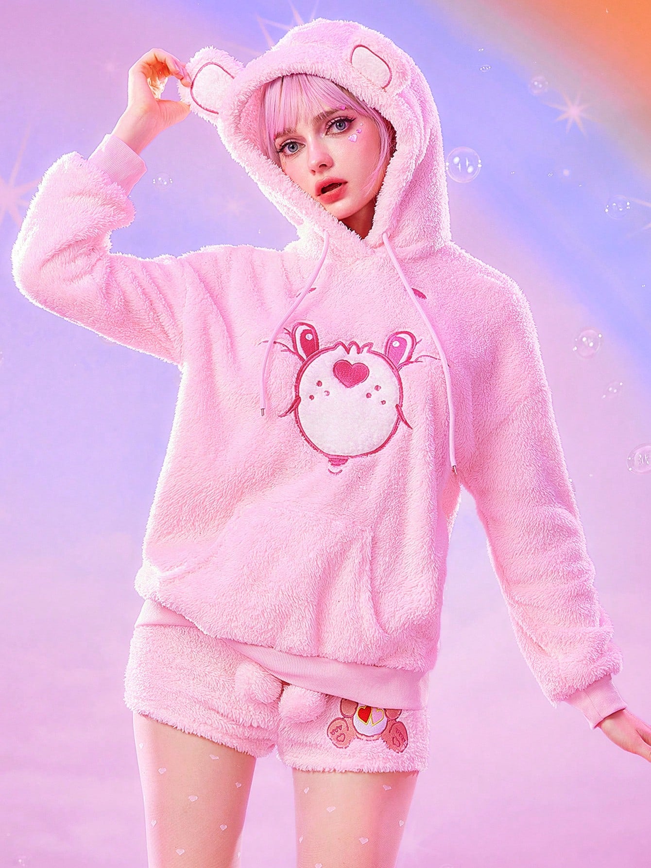 ROMWE X Care Bears Sudadera con capucha de mujer con bordado de oso de peluche, orejas 3D y cordón
