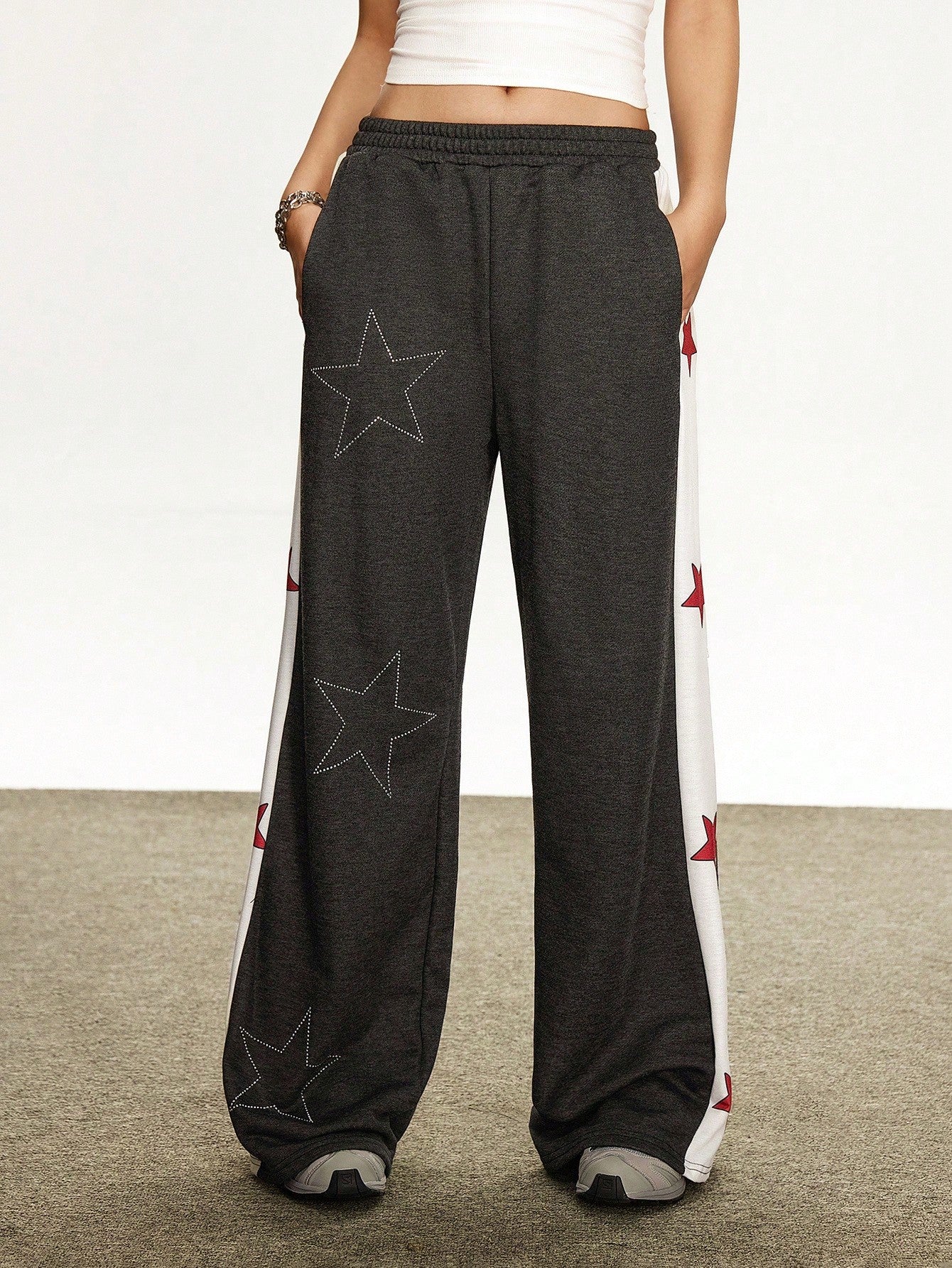 Rina Fox Pantalones de chándal casuales y holgados con estampado de estrella de cinco puntas de color contrastante para mujer