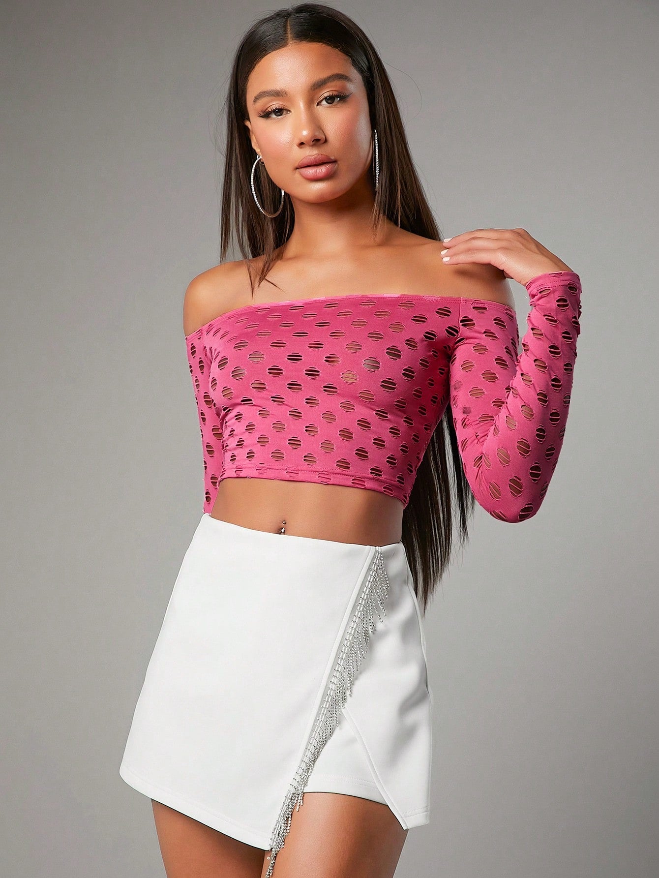 SHEIN BAE Camiseta crop de hombros descubiertos con abertura