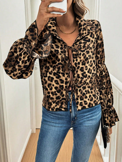 SHEIN Clasi Camisa casual con estampado de leopardo y mangas acampanadas para primavera/otoño