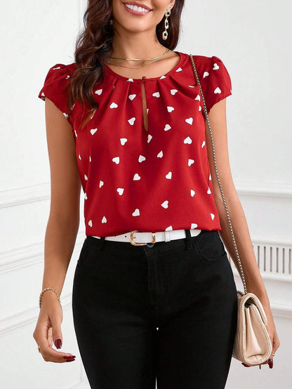 SHEIN Clasi Camisa de diseño plegable para mujer con decoración de impresión de corazones simples