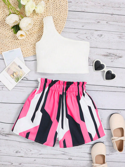SHEIN Conjunto Informal Para Vacaciones De Una Sola Hombrera Tejido Para Niñasadolescentes Que Incluye Top Y Pantalón Corto Con Estampado Geométrico