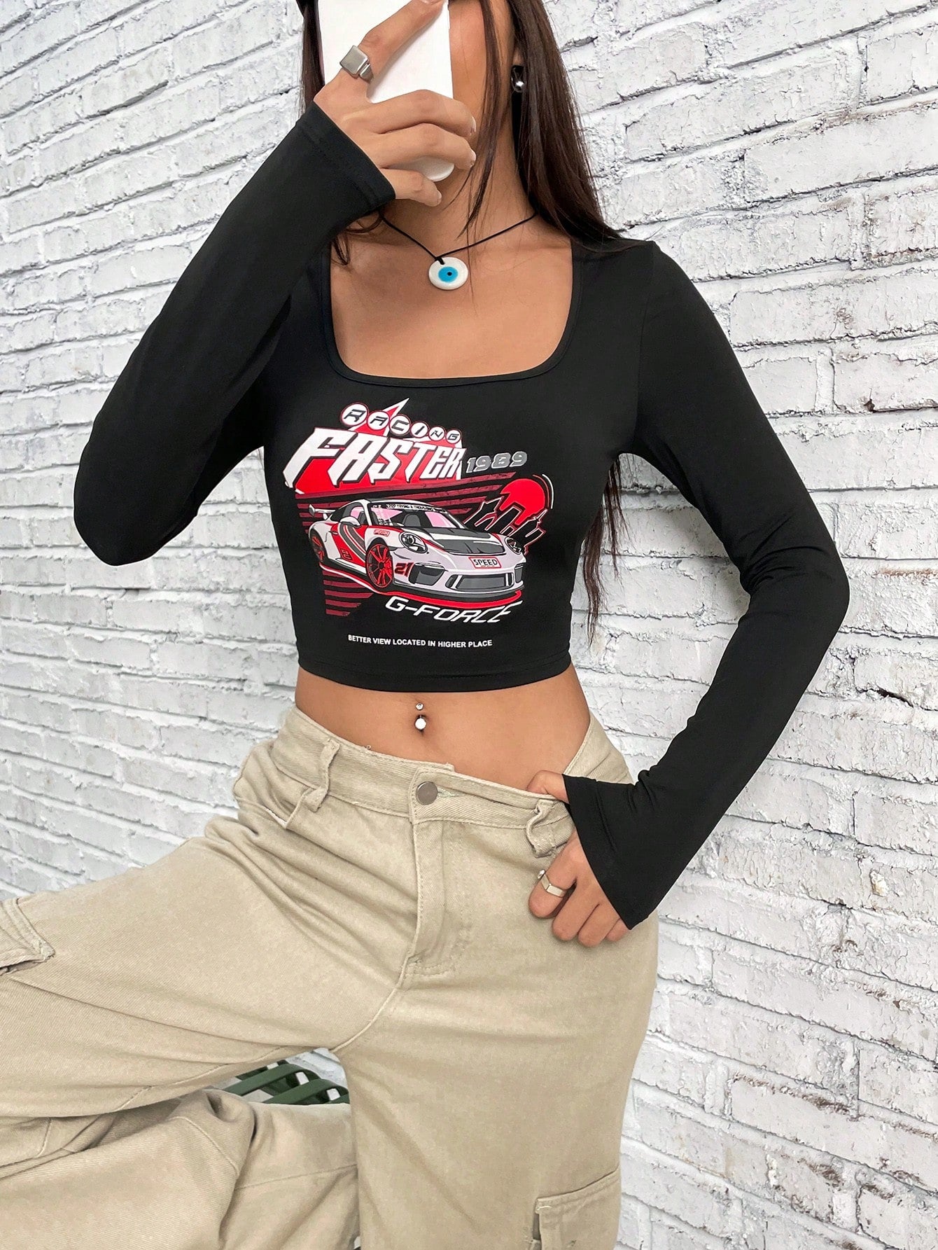 SHEIN EZwear Camiseta crop con estampado de coche y letra