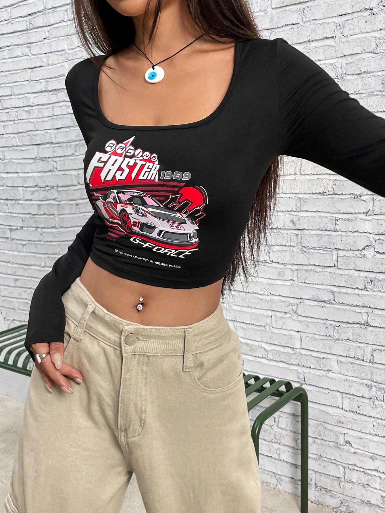 SHEIN EZwear Camiseta crop con estampado de coche y letra