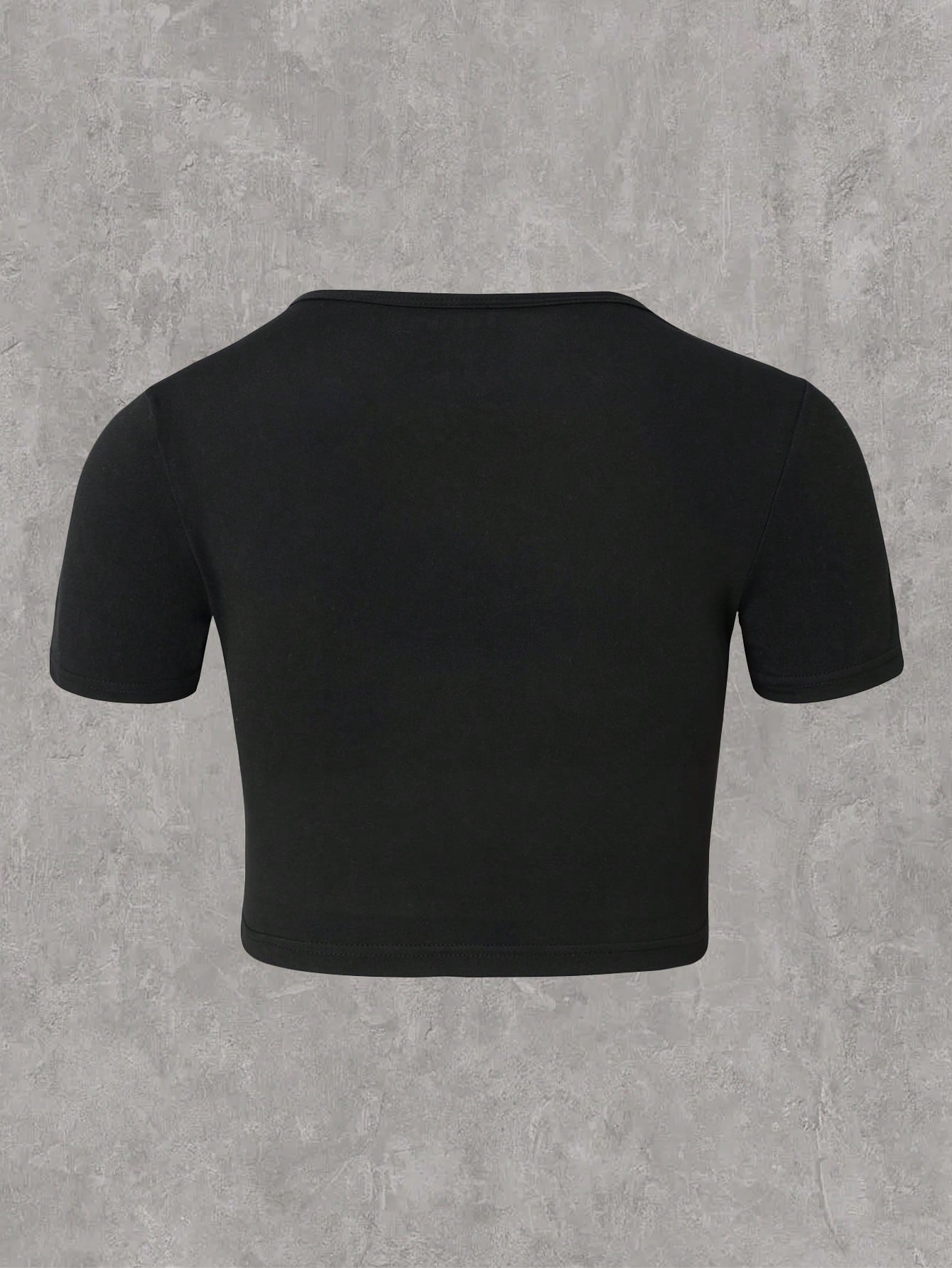 SHEIN EZwear Camiseta crop con estampado de letra y esqueleto