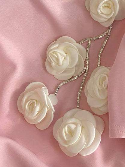 SHEIN EZwear Camiseta de mujer de manga corta con cuello redondo decorada con flores 3D y cristales