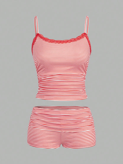 SHEIN EZwear Conjunto de 2 piezas con top de tirantes y shorts con detalle de encaje para mujer