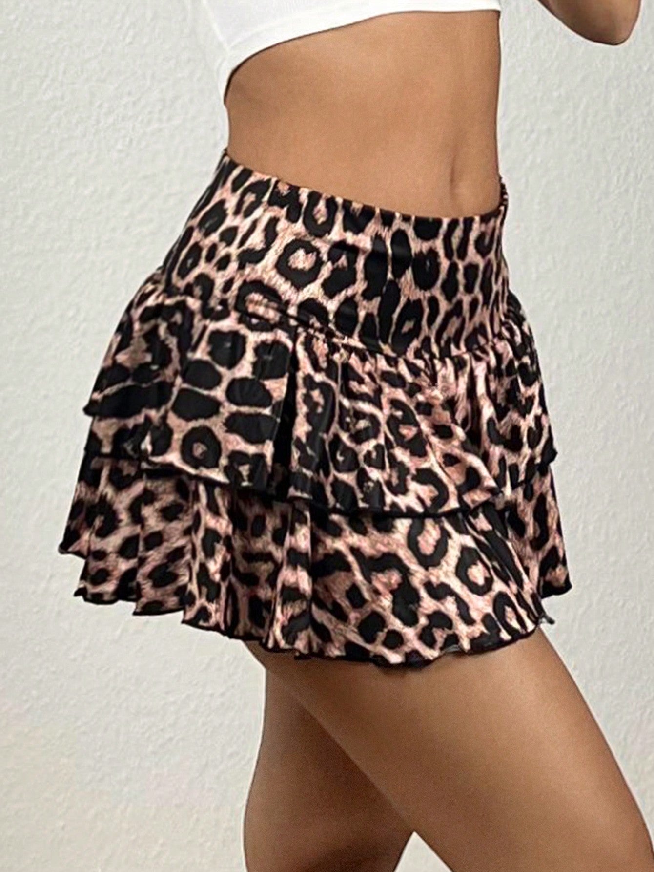 SHEIN EZwear Falda estampada de leopardo de uso diario simple para damas