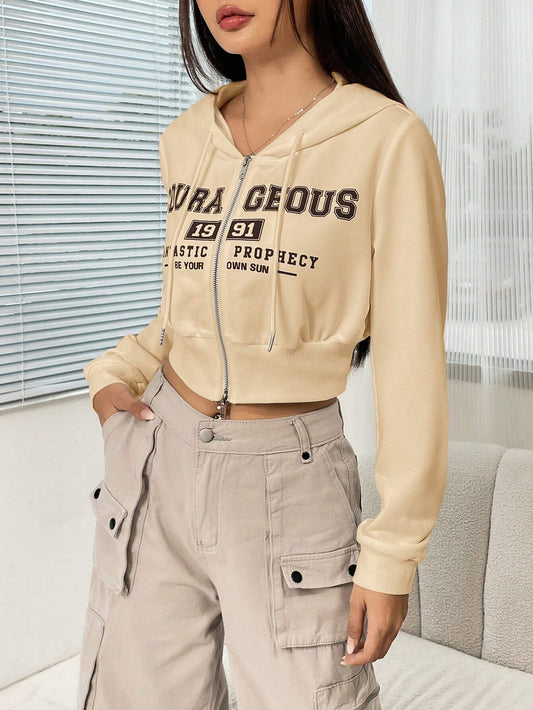 SHEIN EZwear Sudadera recortada con capucha con cordón, cremallera doble y estampado de letras casual "COURAGEOUS 1991 FANTASTIC PROPHECY BE YOUR OWN SUN"