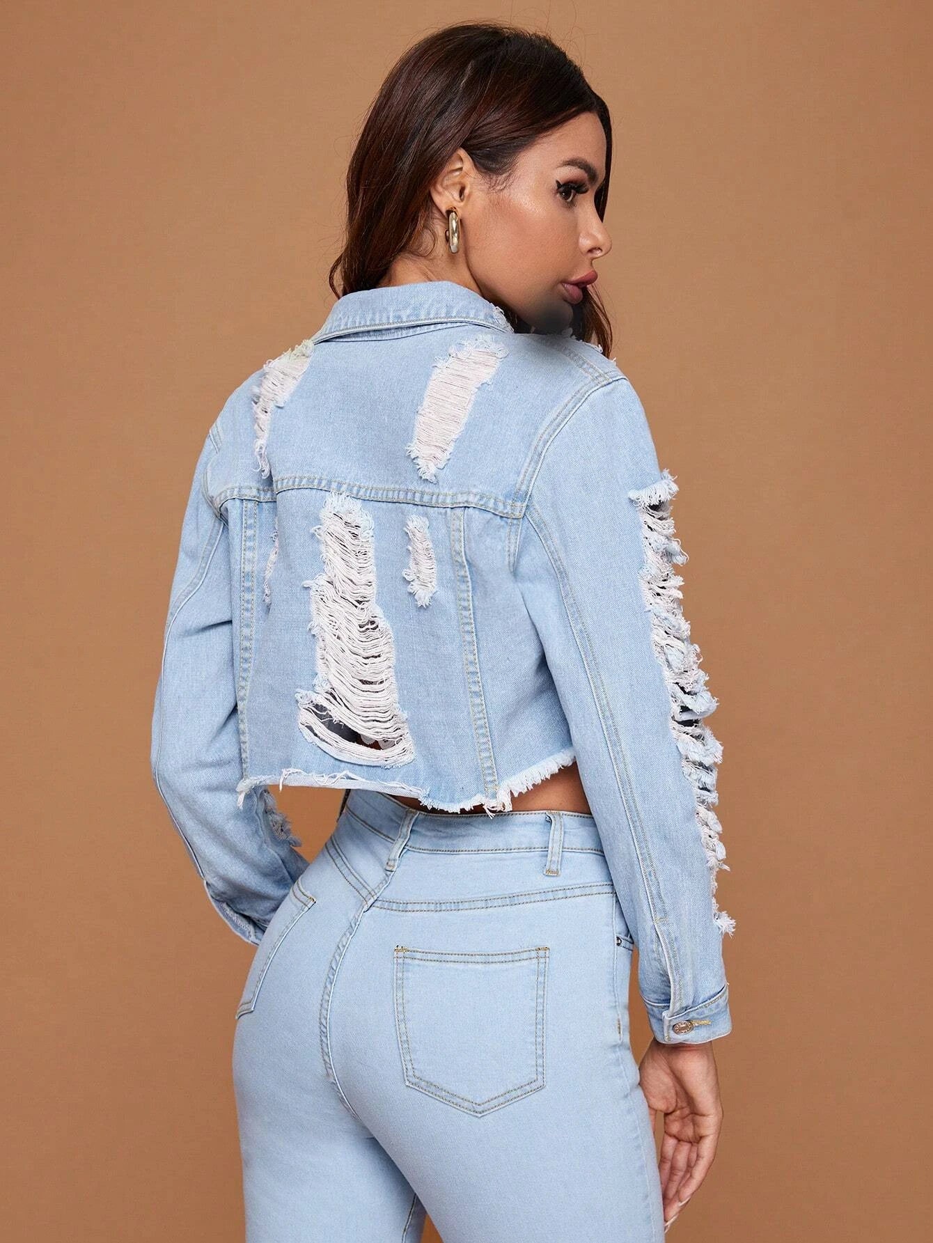 SHEIN Essnce Cazadora mezclilla rota bajo crudo Chaqueta