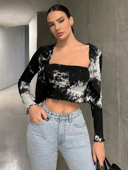 SHEIN Essnce Conjunto de dos piezas para mujer de top corto sin tirantes y chaqueta corta de punto teñido anudado