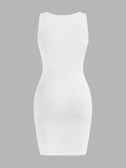 SHEIN Essnce Vestido de tirantes ajustado estilo casual y minimalista con estampado de leopardo y cereza para mujer