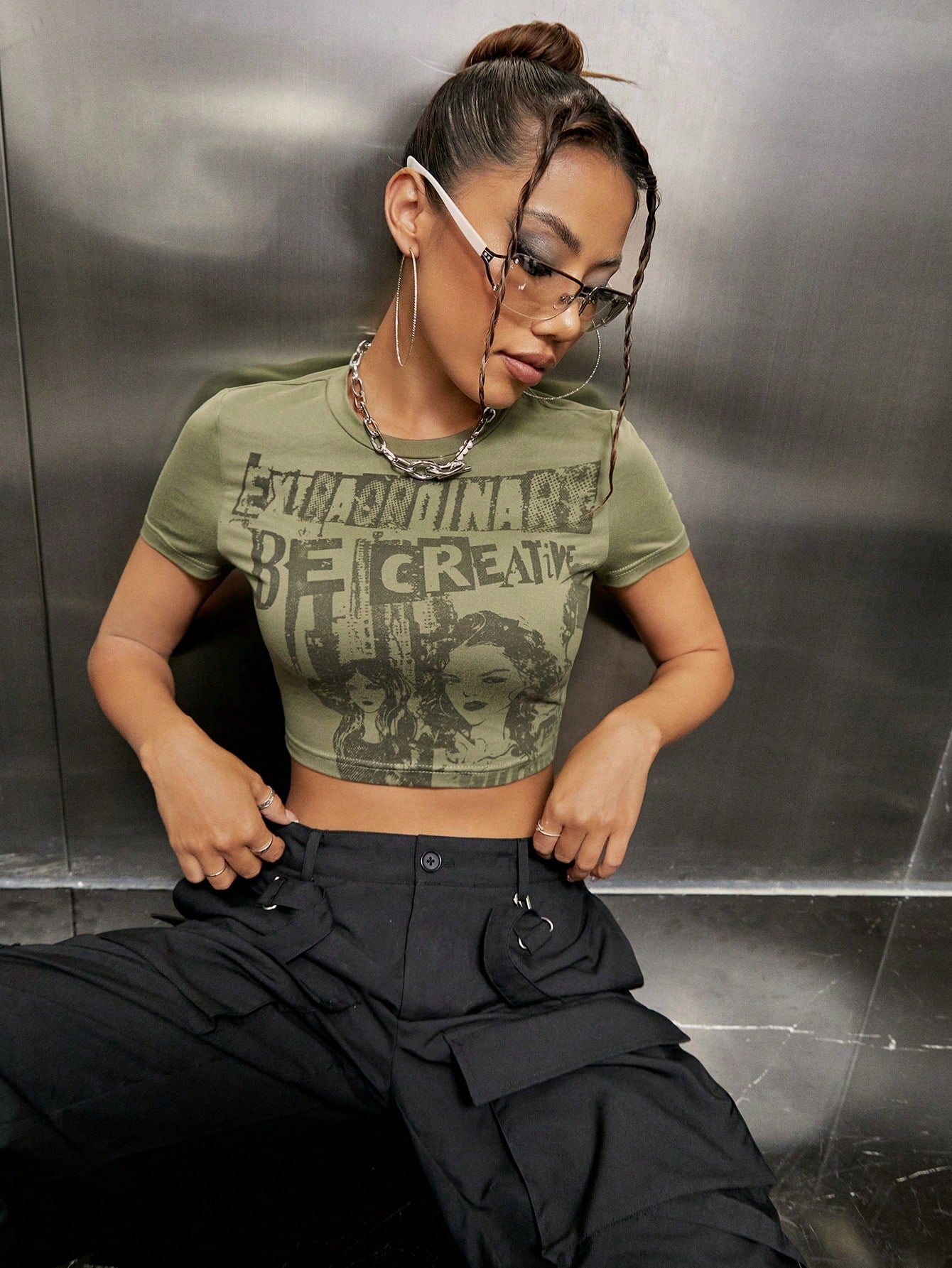 SHEIN ICON Camiseta crop con estampado de letra y figura