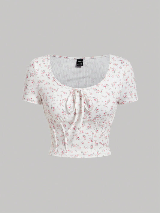 SHEIN MOD Camiseta De Manga Corta Para Mujer Con Nudo Frontal Y Cuello Redondo Con Estampado Floral Para El Verano