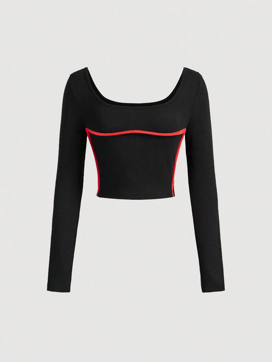 SHEIN MOD Camiseta de manga larga de ajuste ceñido en color block rojo y negro para mujer