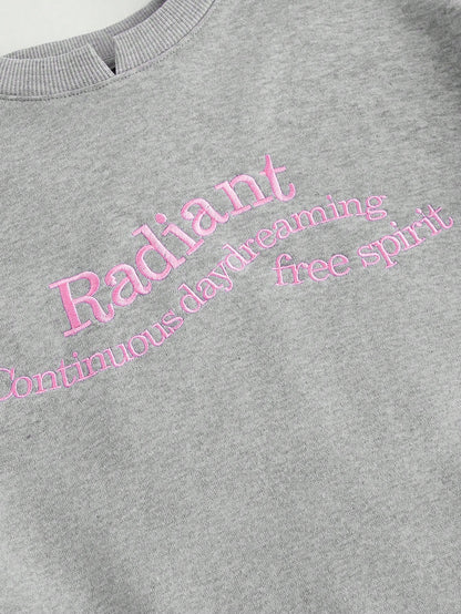 SHEIN MOD Sudadera holgada con cuello redondo gris, bordada adorablemente, ropa de regreso a la escuela, sudadera gris, sudadera con cuello redondo, atuendos de otoño para mujer