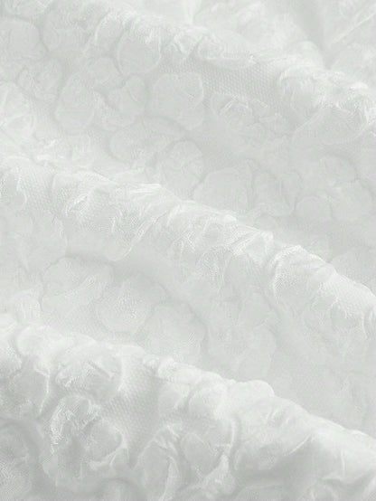SHEIN MOD Vestido Blanco ajustado De Hombros Descubiertos Con Textura Y Detalle De Lazo Para Mujeres