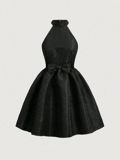 SHEIN MOD Vestido Con Cuello Halter En Jacquard Y Adornos De Lazo